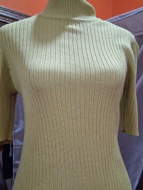 Madison Grey Ribbed Mock Neck Top - Light Yellow